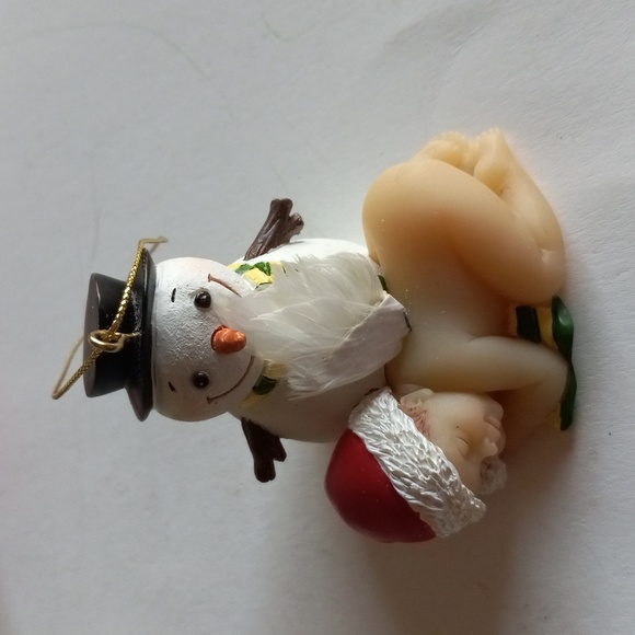 Set of 4 "Santa's Little Angels" Christmas Ornaments. - Picture 5 of 6